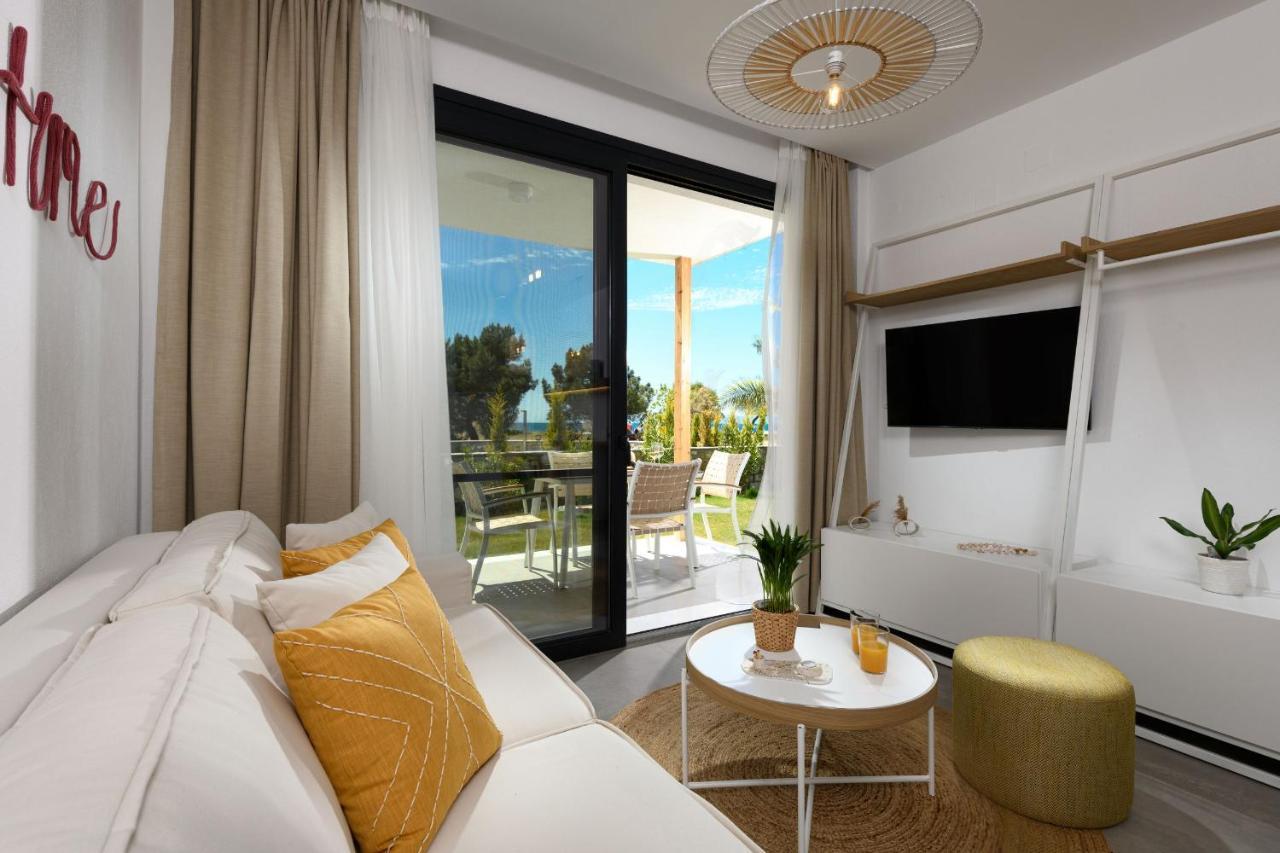 Nisea Beach Apartments Принос Экстерьер фото
