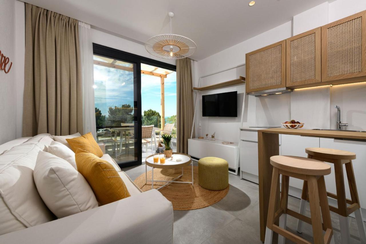 Nisea Beach Apartments Принос Экстерьер фото